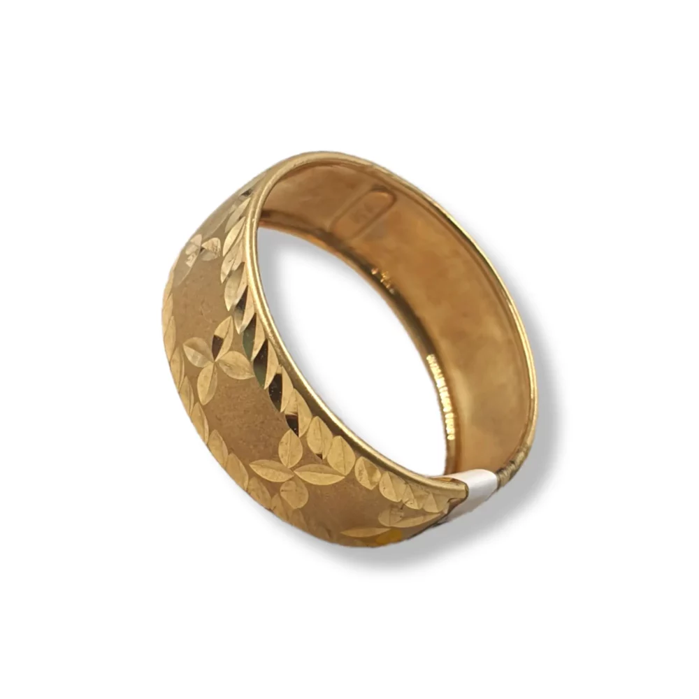 Marquise-Cut Gold Ring - Image 2