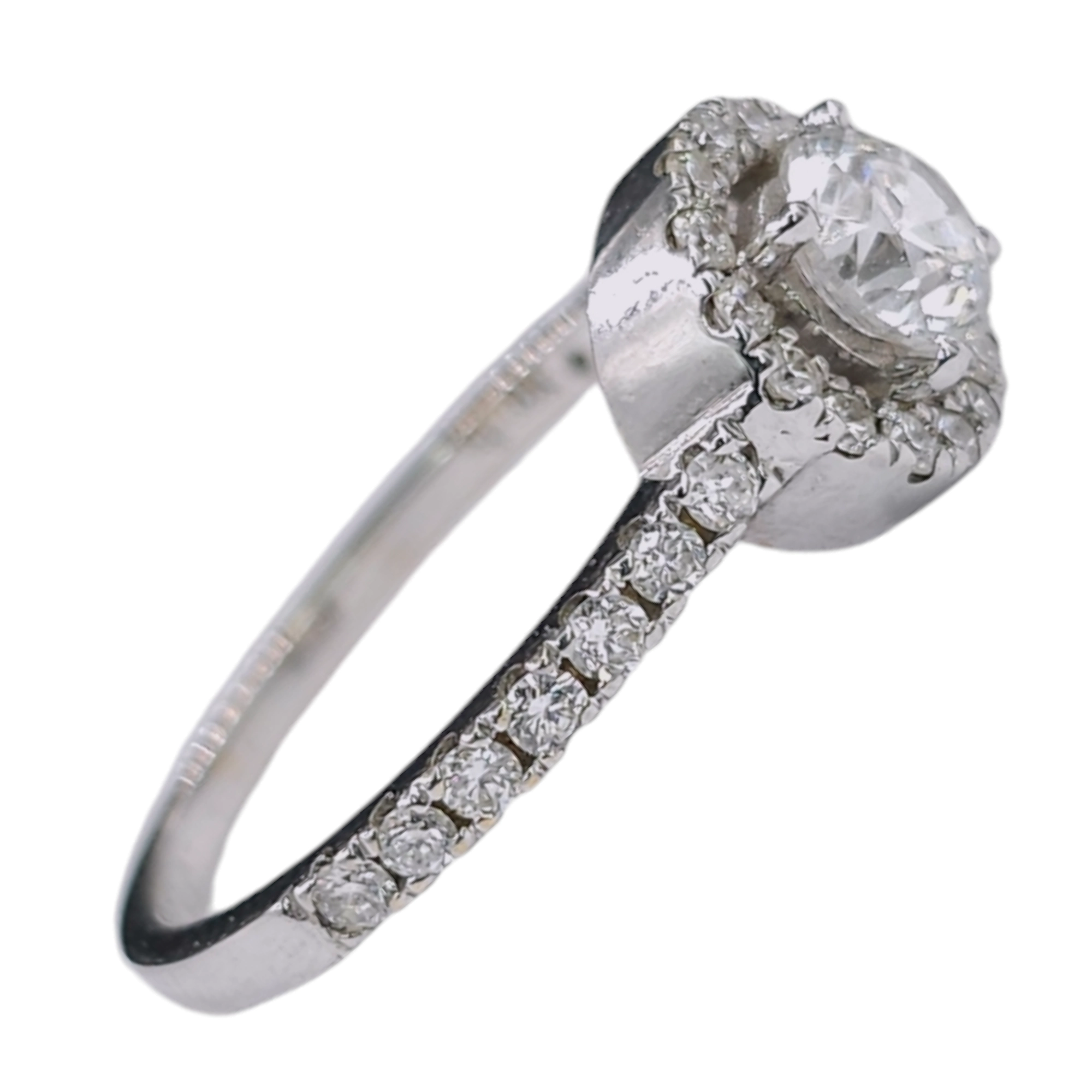 Round Diamond Rings