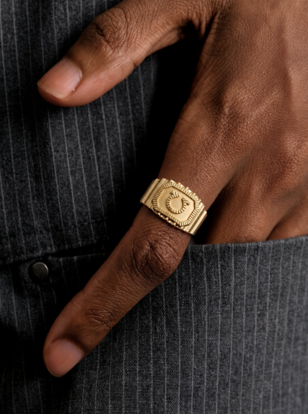Horse Shoe Signet Ring