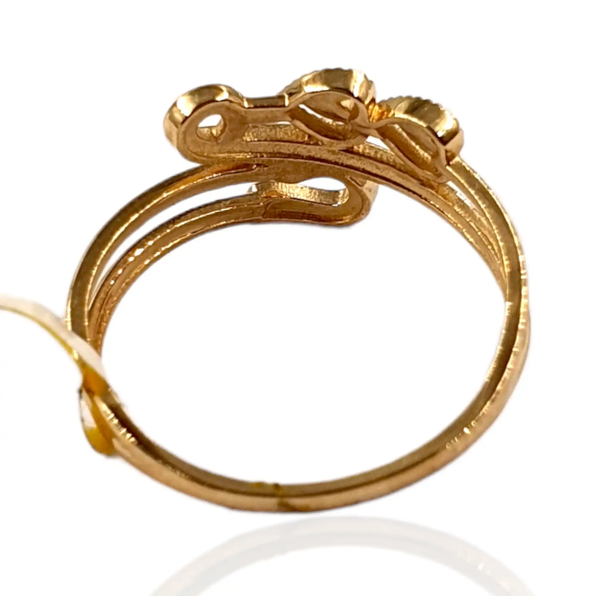 Pin Needle Leaf Ring