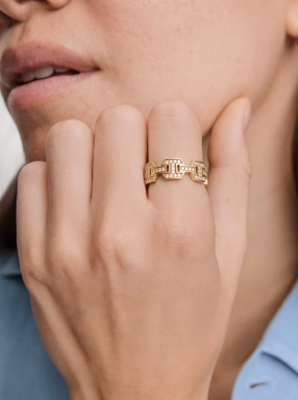 Diamond Pavé Link Ring