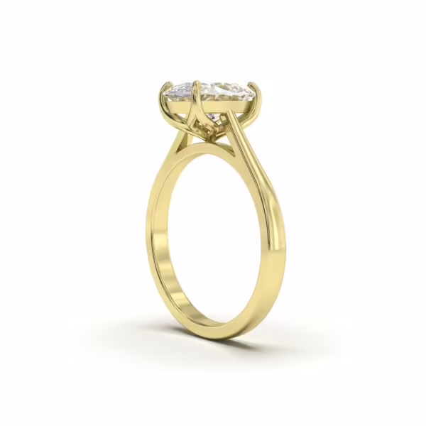 Oval Engagement Ring