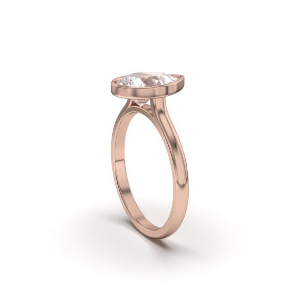 Exquisite Pear Solitaire