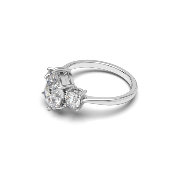 Exquisite Pear Accent