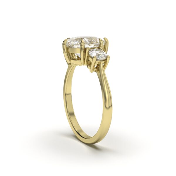 Exquisite Pear Accent