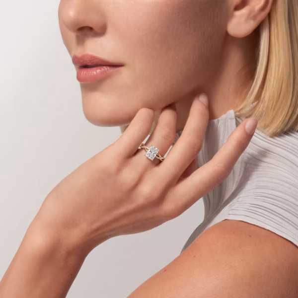 Twisted Radiant Ring