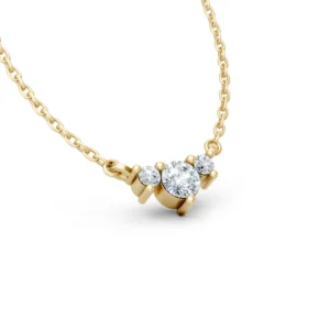 Three Stone Diamond Necklace in 18k yellow gold, close-up