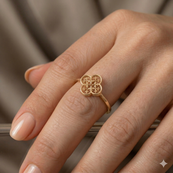 Vintage Filigree Ring