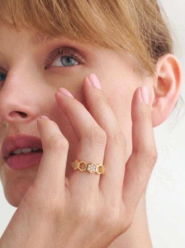 Honeycomb Diamond Band