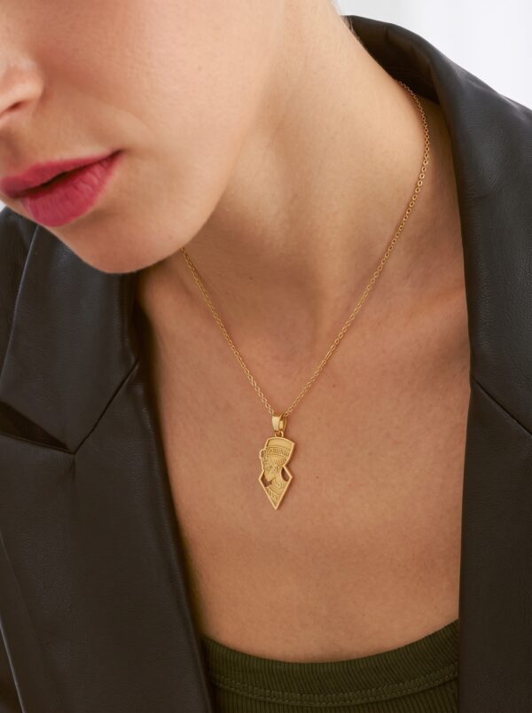 Queen Nefertiti Pendant