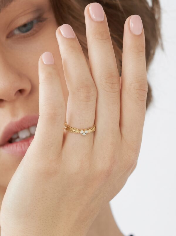 Leaf Engagement Ring