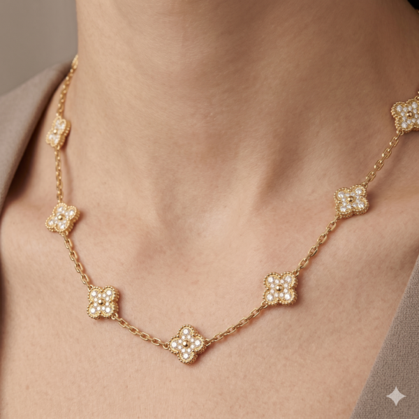 Clover Diamond Necklace