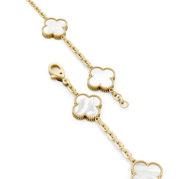 Mother of Pearl Clover Bracelet