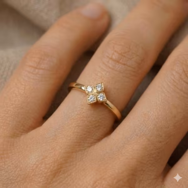 Vintage Clover Ring