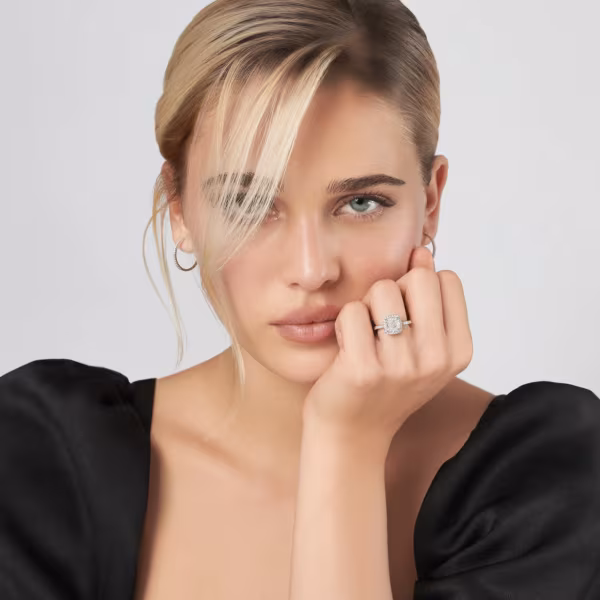 18K gold diamond solitaire engagement ring Bahrain — Empire Jewellery