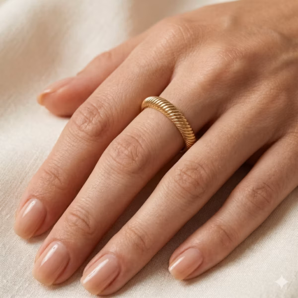 Croissant Dome Ring