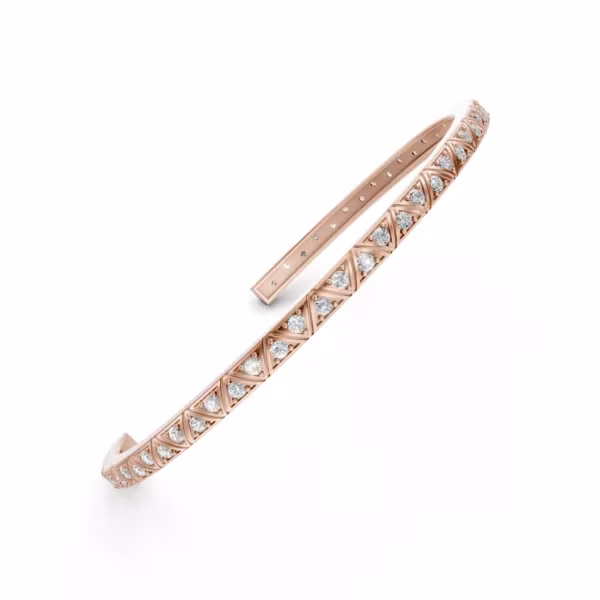Pyramid Pattern Bangle in rose gold