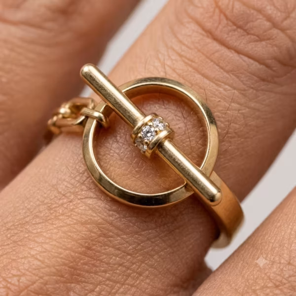 Toggle Clasp Ring