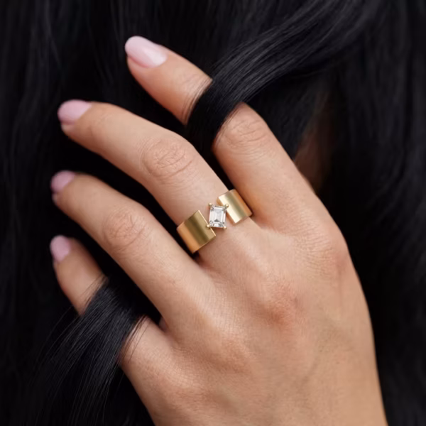 Floating Radiant Diamond Ring